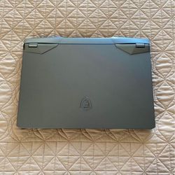 MSI GE76 RAIDER GAMING LAPTOP