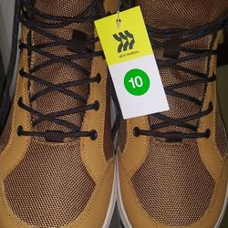New Men's Boots Size 10