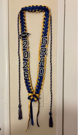 Graduation leis