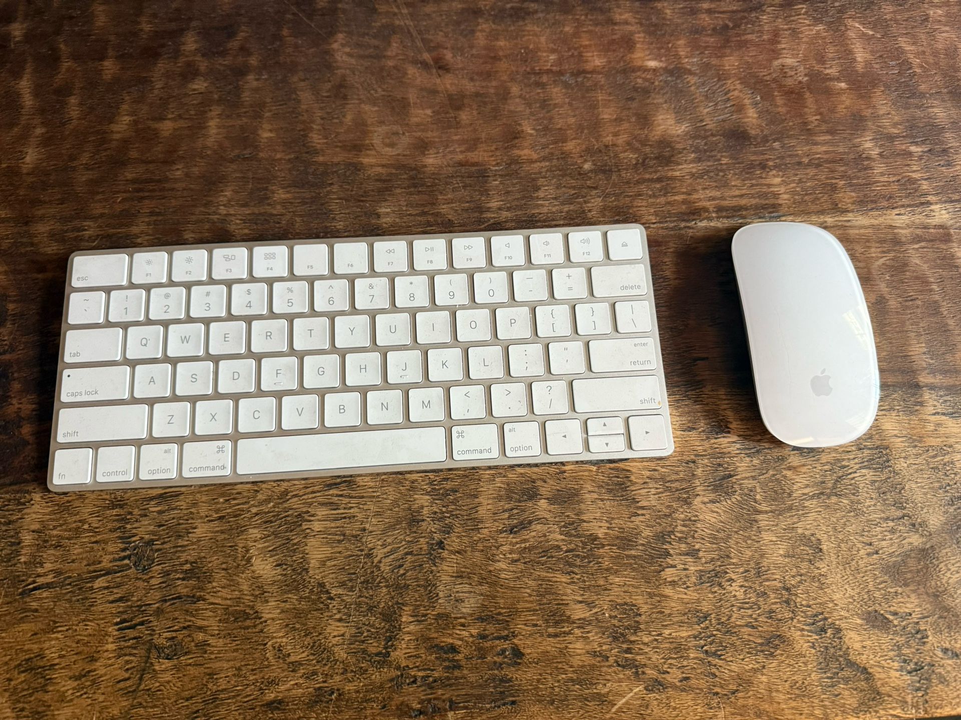 Apple Mouse And Keyboard 
