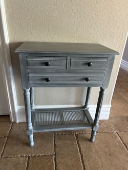 Bedside table 3 drawers