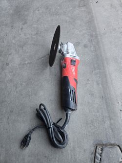 Milwaukee grinder