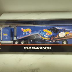 Hot Wheels Team # 44 Hot Wheels NASCAR Team Transporter