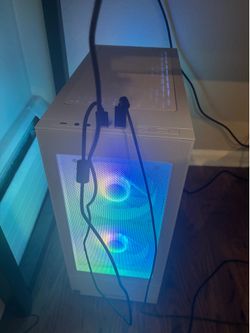 Gaming PC with 5070, 32 GB RAM, 14700 KF, 1TB SSD