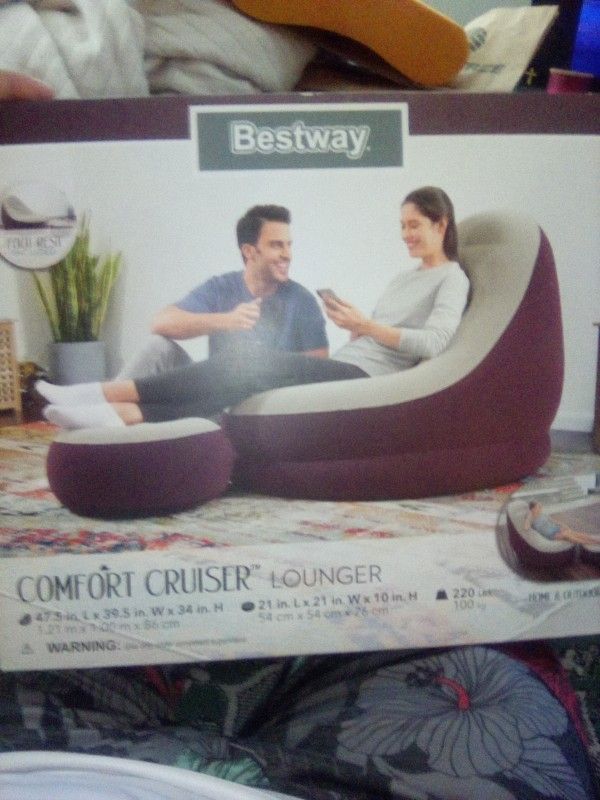 comfort Cruiser Lounge