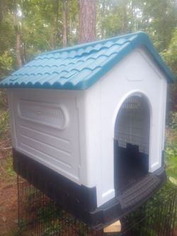 🔥🔥🔥Dog House With Vents For Sale!!! 🔥🔥🔥