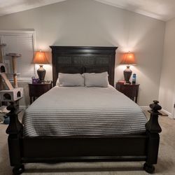 Solid Wood Queen Bed Frame with Headboard