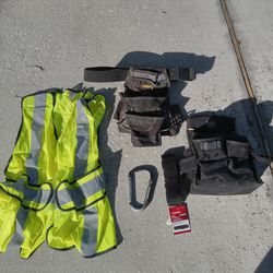 2 Tool Belts 1 Saftey Vest And Clip $ 30 Thumbnail