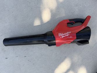Milwaukee M18 Blower