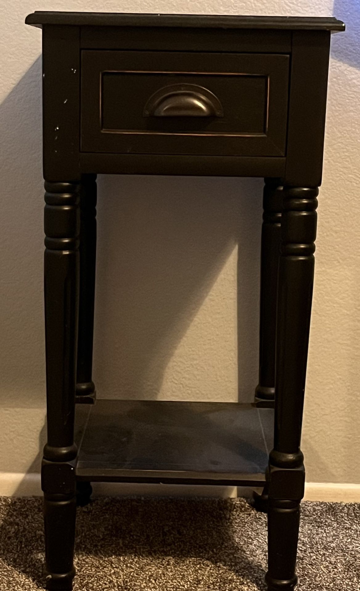End Table / Night Stand