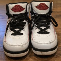 Air Jordan Retro 2 "Chicago" Sz 10