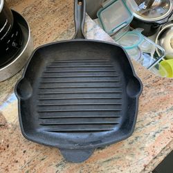 Cast-iron skillet