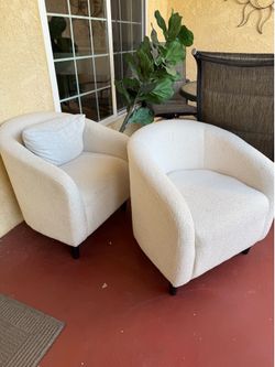 Lounge Chairs