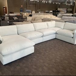 Elyza Ivory 5-Piece Sectional