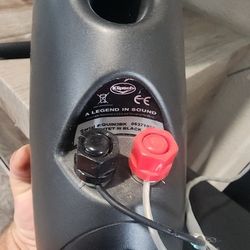 Klipsch Quintet III LOT OF 4 Speaker Home Theater QUIN3BK Black Center Surround

