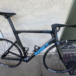 Engine 11 MACHI 2025