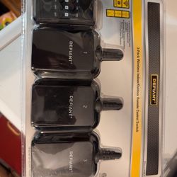 Defiant 3-Pack Wireless Indoor/Outdoor Remote Control Switch