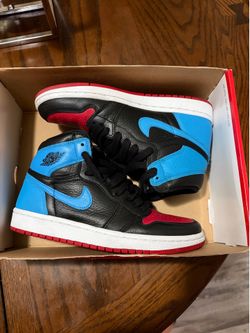 Jordan 1 Retro High, NC to Chi Leather. 7.5W, 6M.