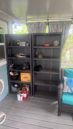 4 storage shelves