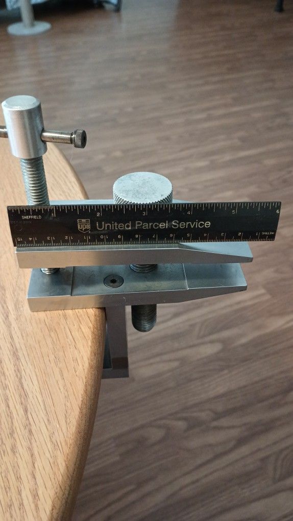 Bench Vice 