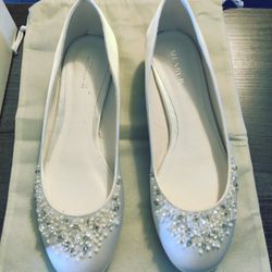 Satin Shoes Perfect Condition 