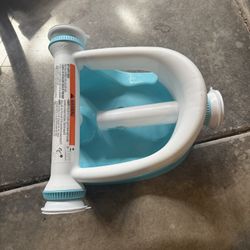 Baby Bath Seat. 