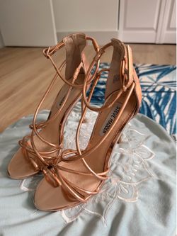 Steve Madden Rose gold high heels 6.5