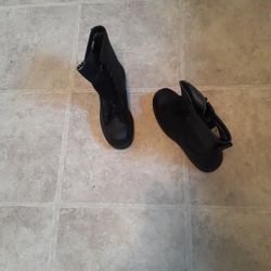 NAVY HARD TOE BOOTS NEW 8.5 R $ 25.00