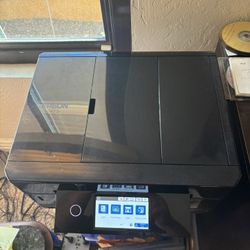 Epson XP-7100 Wireless  Printer! Hardly Used!