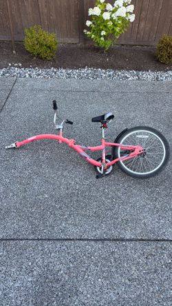 Weeride copilot bike 3rd wheel attachment