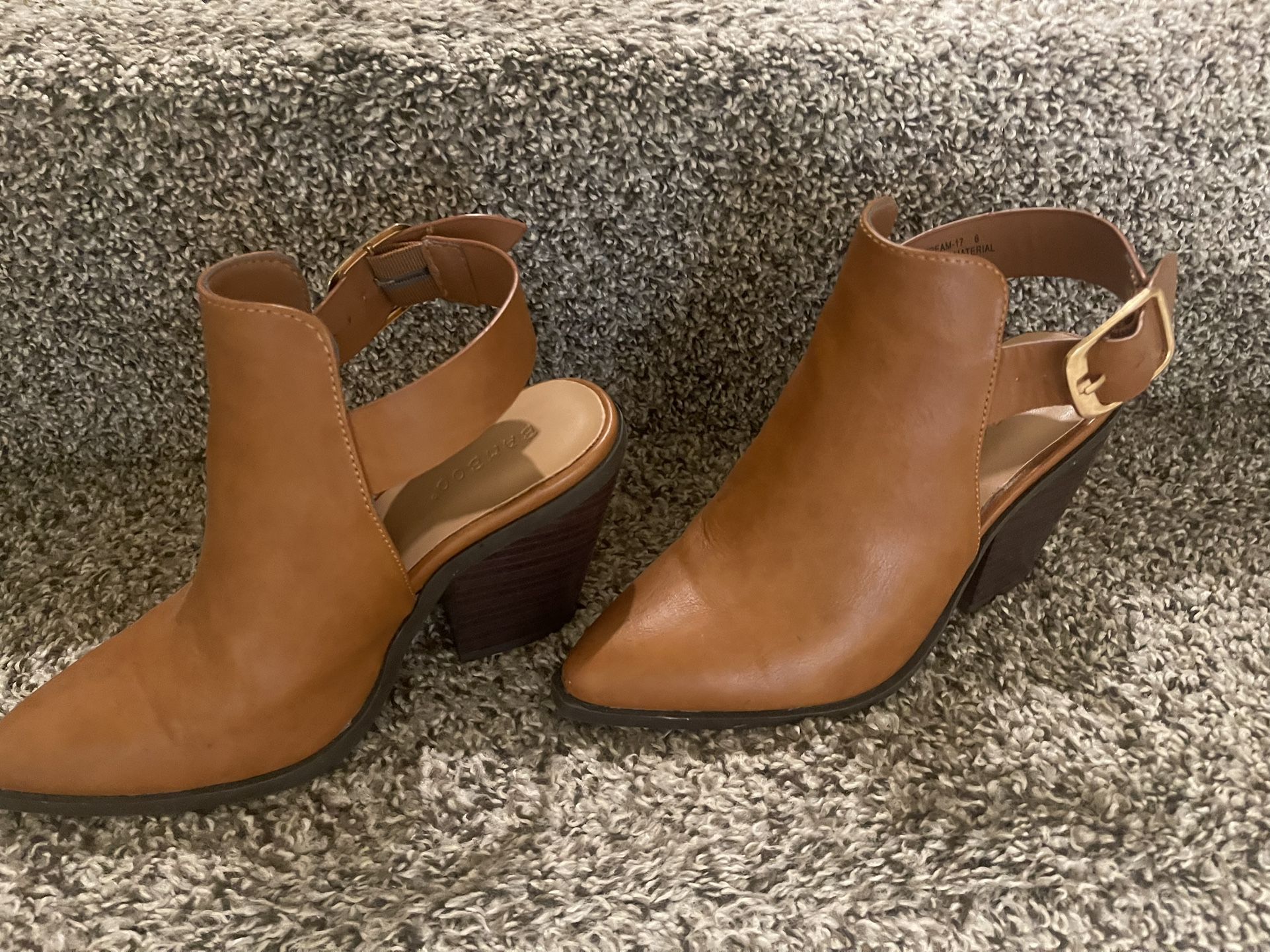 Women’s Size 6