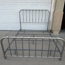 Quality Metal Queen Size Bed Frame 