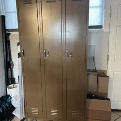 Vintage 3 Door Locker - Worley & Co