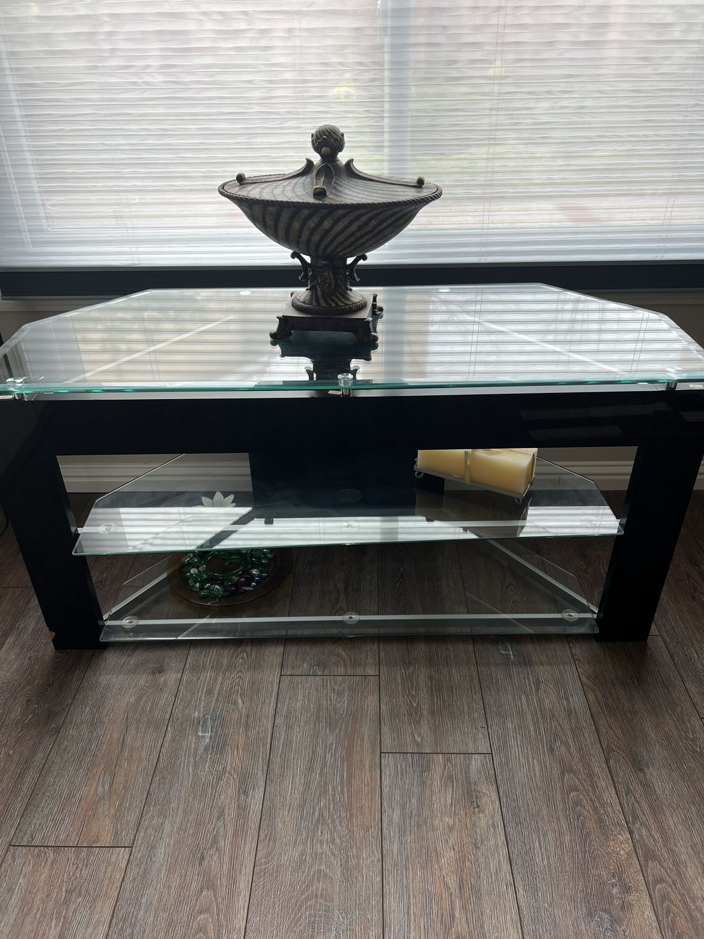 Contemporary, Black Acrylic, Tv, Glass Table