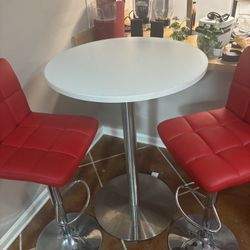 Bar Stool With Table