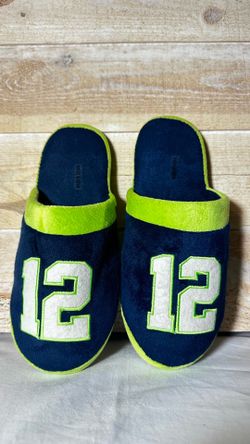 New Seattle Seahawks 12th Man Slippers – Navy/Action Green (Unused)