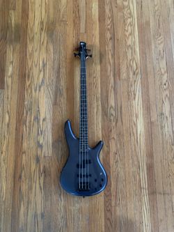 Ibanez SR 400