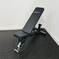 Commercial Weight Bench - Free Weight Bench - Adjustable - Workout