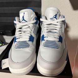 Jordan 4 military blue