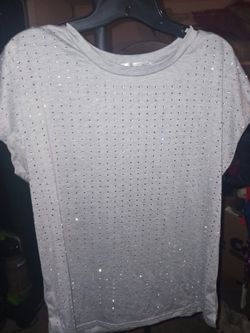Grey Shirt With Rinestones 