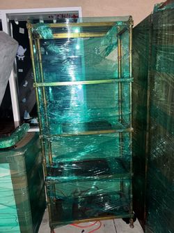 Italian Gold Gilt Étagère Shelving Unit