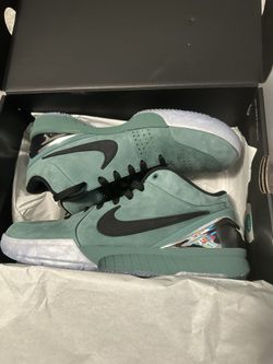 Kobe 4 Protro Girl Dad