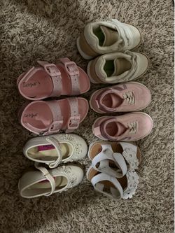 Toddler girl shoes size 5/6