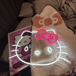 Hello Kitty Room Decor Bundle 