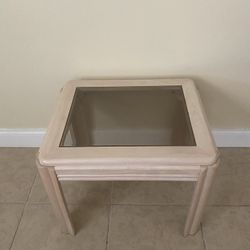 ⭐️TABLE - $5 ONLY ⭐️