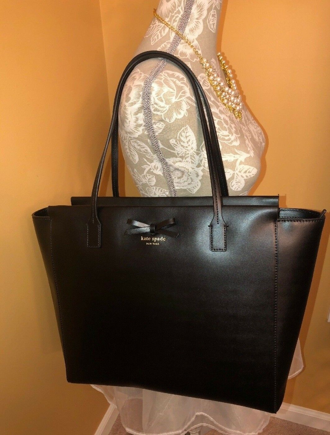 Kate Spade New York tote shoulder bag