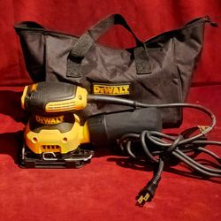 DEWALT Electric Sander, 1/4-Inch Sheet, (DWE6411)