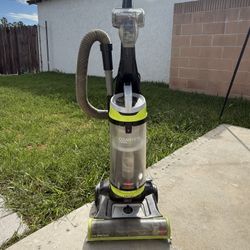 BISSELL Cleanview Swivel pet 