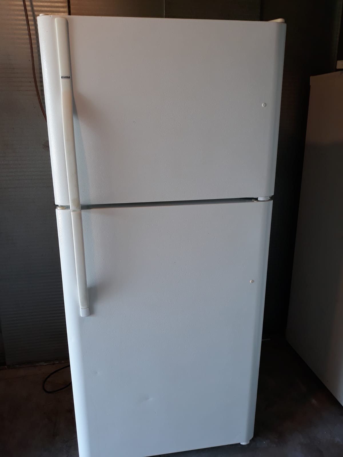 '=Kenmore Apartment Size Refrigerator ( (size: 30w by 30" d by 69"can deliver and install for free:_:;;
