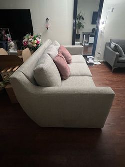 Star Furniture Tan Couch